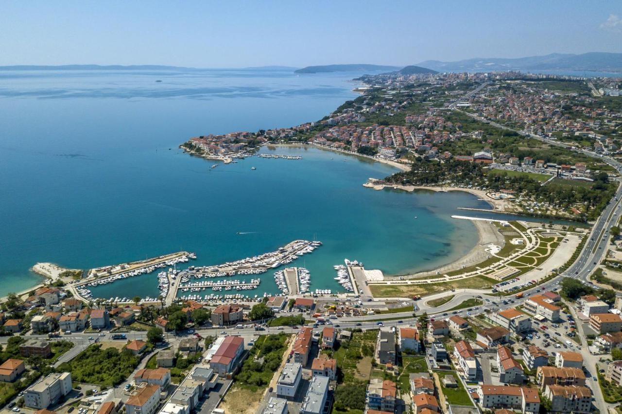 Apartments With A Parking Space Podstrana, Split - 17586 Zewnętrze zdjęcie