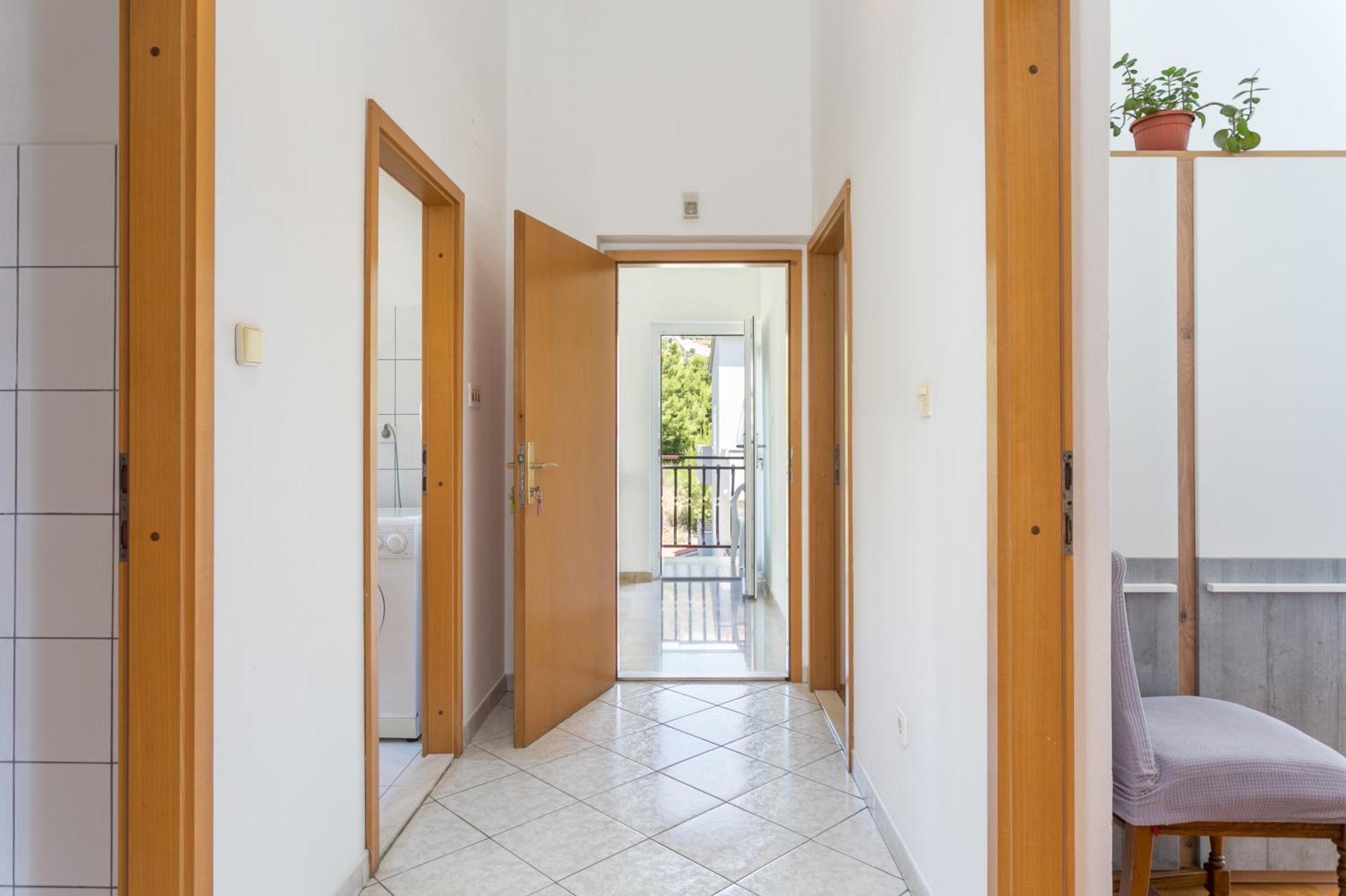 Apartments With A Parking Space Podstrana, Split - 17586 Zewnętrze zdjęcie